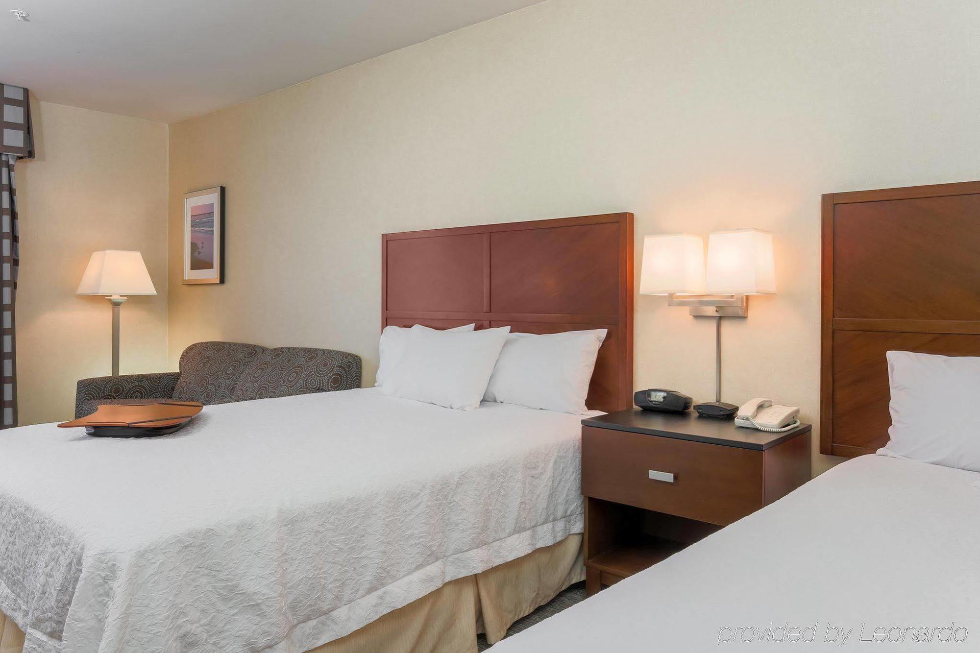 Hampton Inn Santa Barbara/Goleta Екстериор снимка